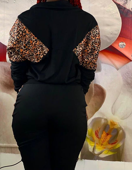 Leapard two pice set